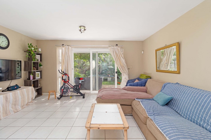 2 Bedroom Property for Sale in Woodbridge Island Western Cape